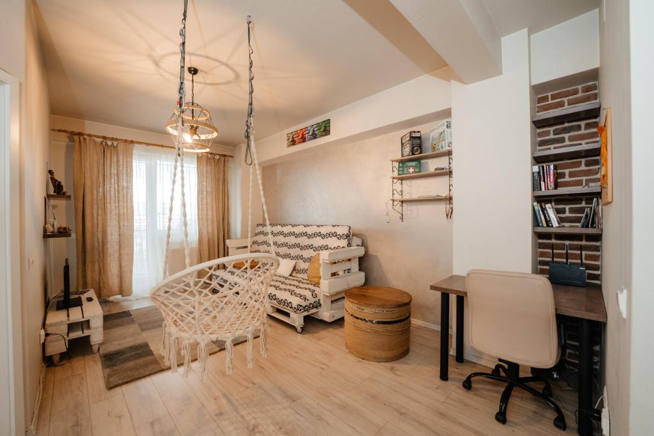 شقة كلوج-نابوكا  في Bright And Cozy Design Apt With Office المظهر الخارجي الصورة